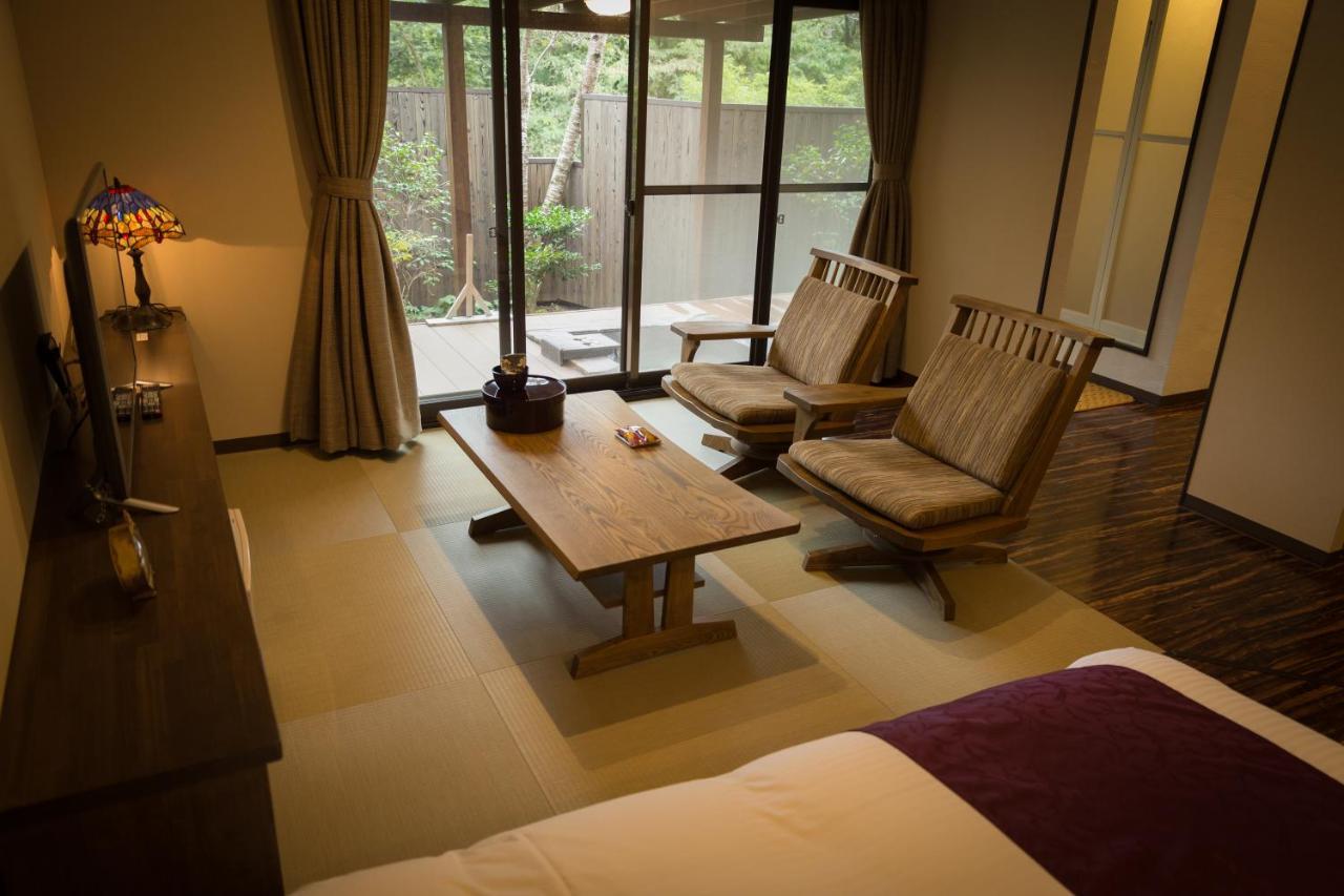 Yufuin Ryokan Dining Kitchen Zen Exterior photo