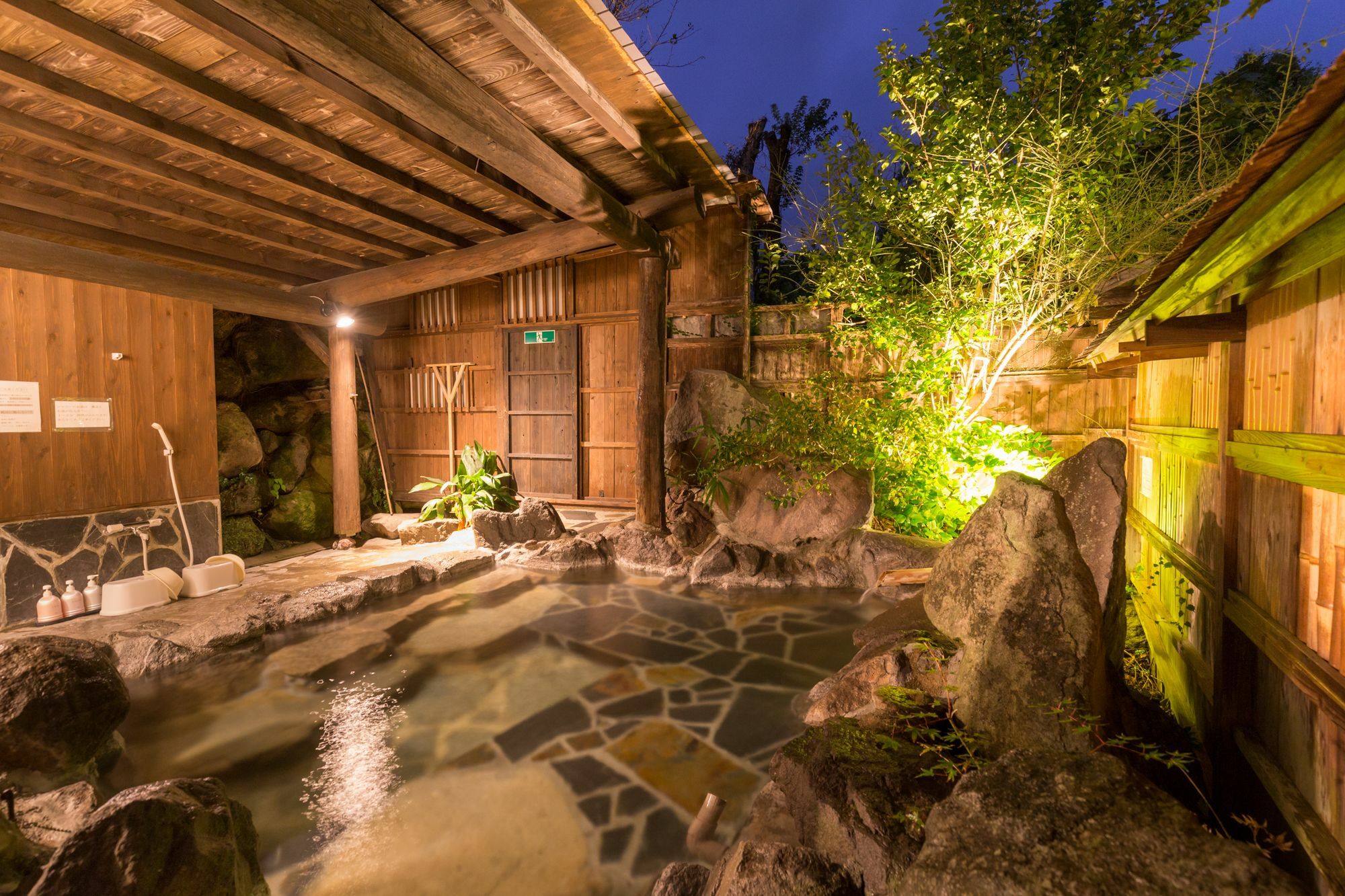 Yufuin Ryokan Dining Kitchen Zen Exterior photo