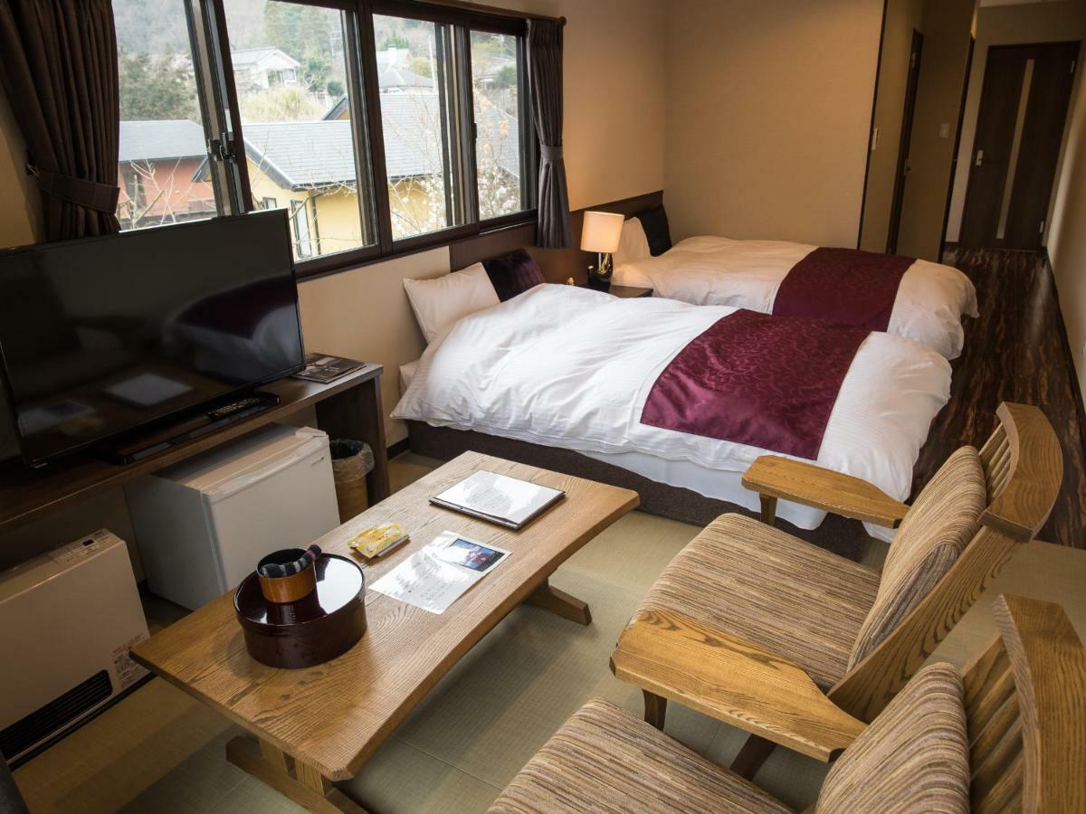 Yufuin Ryokan Dining Kitchen Zen Exterior photo